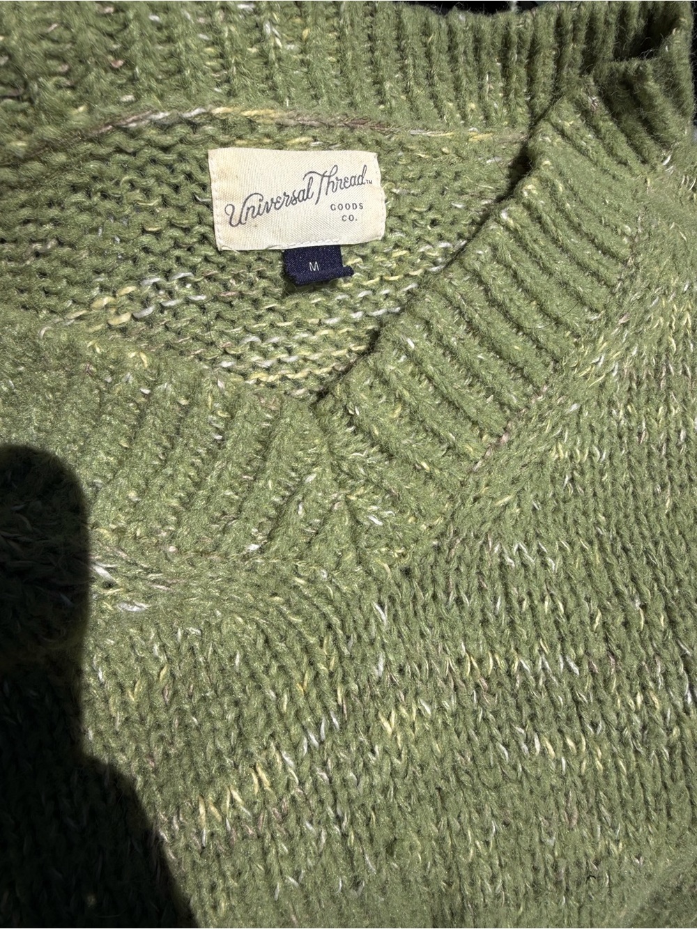 Universal Thread Green Marled V-Neck Knit Sweater